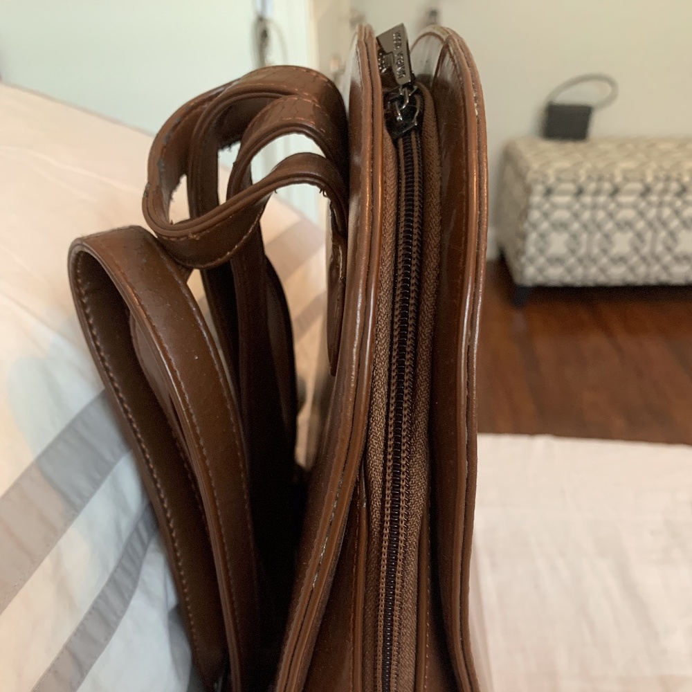 Daniela Moda Backpack (Never Used) - Picture 3 of 5